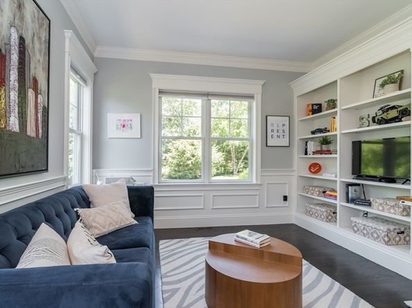 23 Covered Bridge Lane, Wayland MA 01778