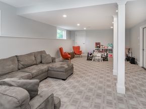 23 Covered Bridge Lane, Wayland MA 01778