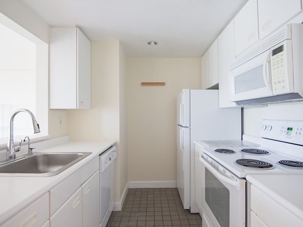931 Massachusetts Avenue 902, Cambridge MA 02139