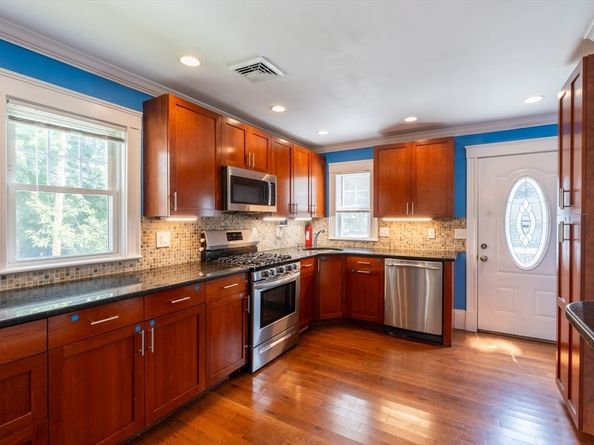 2290 Centre Street, Boston MA 02132