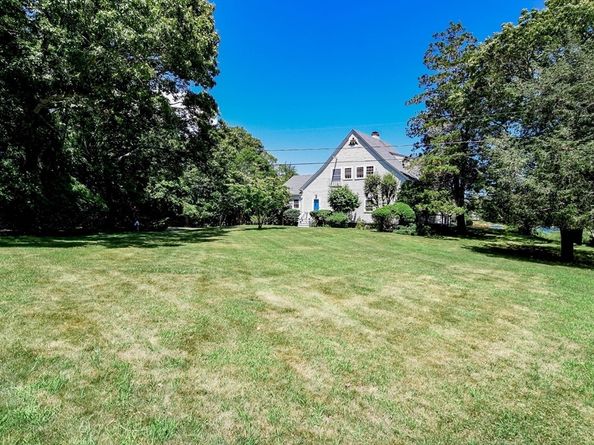 160 Allens Point Rd, Marion MA 02738