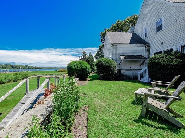 160 Allens Point Rd, Marion MA 02738