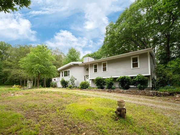 101 Rockland Street, Hingham MA 02043