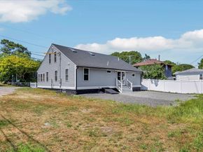35 Locust Street, Wareham MA 02532