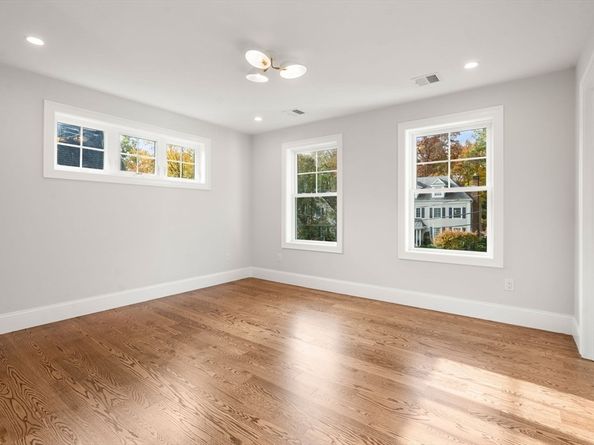 201 Lowell Road, Wellesley MA 02481