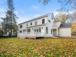 201 Lowell Road, Wellesley MA 02481