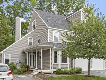5 Maple Ridge Dr