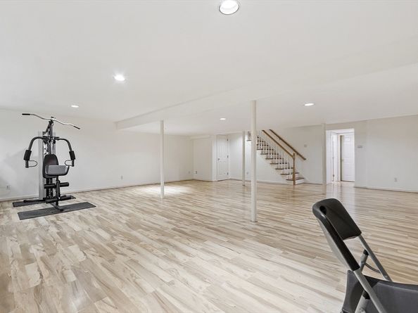 5 Maple Ridge Dr 5, Burlington MA 01803