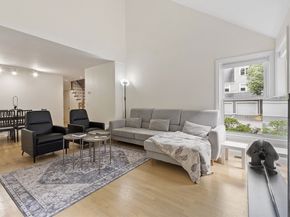 5 Maple Ridge Dr 5, Burlington MA 01803