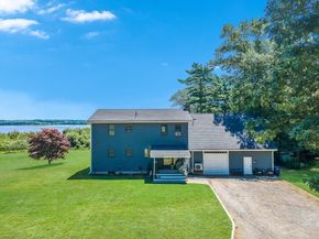 1-3 Doctor Hickey Ln, Rochester MA 02770