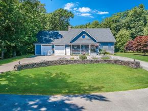 1-3 Doctor Hickey Ln, Rochester MA 02770
