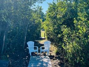 1-3 Doctor Hickey Ln, Rochester MA 02770