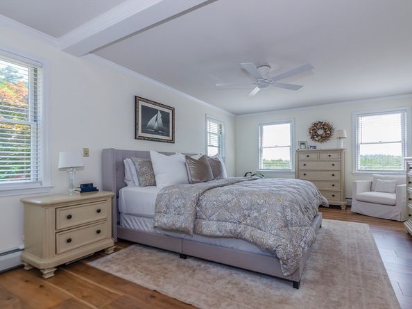 1-3 Doctor Hickey Ln, Rochester MA 02770