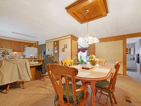 29 Pipers Way, Carver MA 02330