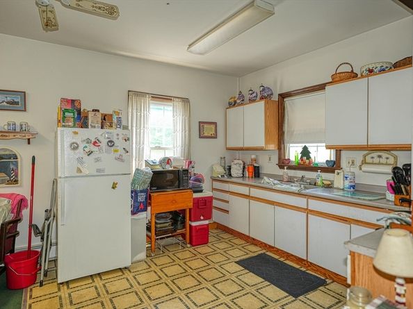 7 Prospect St, Woburn MA 01801