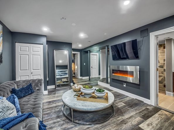 32 Williams 1, Boston MA 02119