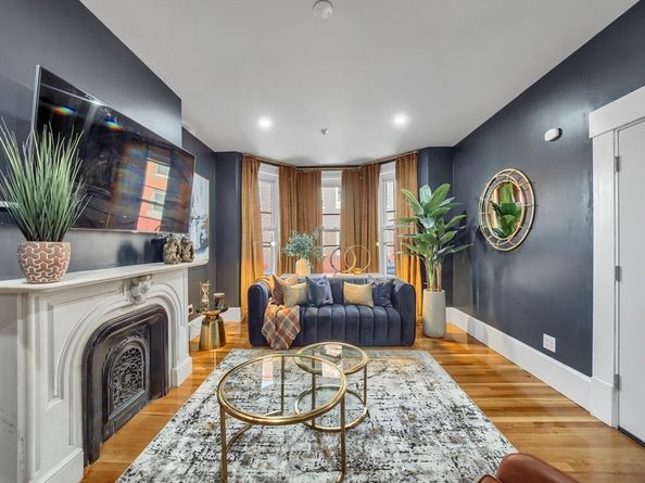 32 Williams 1, Boston MA 02119