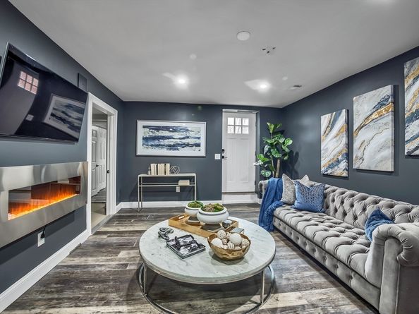 32 Williams 1, Boston MA 02119