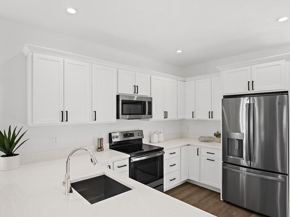 25 Salisbury Hill Blvd. 56, Worcester MA 01609