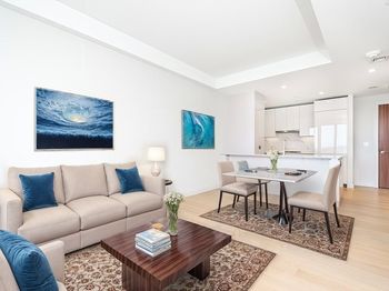 133 Seaport Blvd