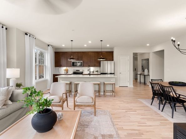 6 Stratton Drive 3307, Woburn MA 01801