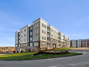 6 Stratton Drive 3307, Woburn MA 01801