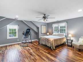 17 Buchanan Ln, Weymouth MA 02190