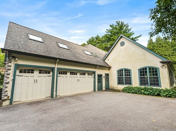 26 Swan Road, Winchester MA 01890