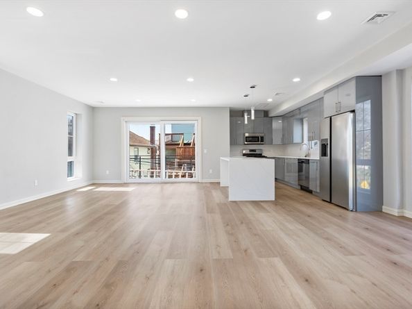 40 Elmont St 02, Boston MA 02121