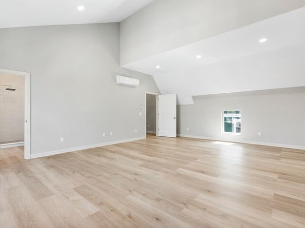 40 Elmont St 02, Boston MA 02121