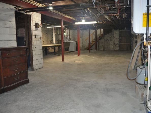 42 Basset, Lynn MA 01902