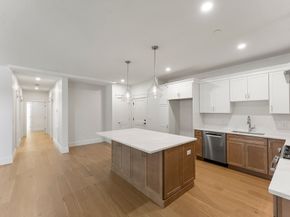 134 Court St 6, Plymouth MA 02360