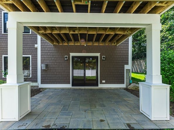 134 Court St 6, Plymouth MA 02360