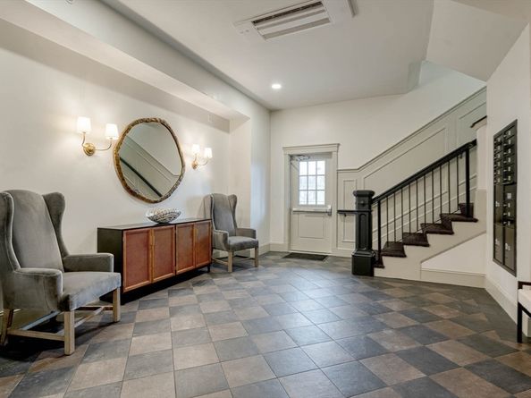 134 Court St 6, Plymouth MA 02360