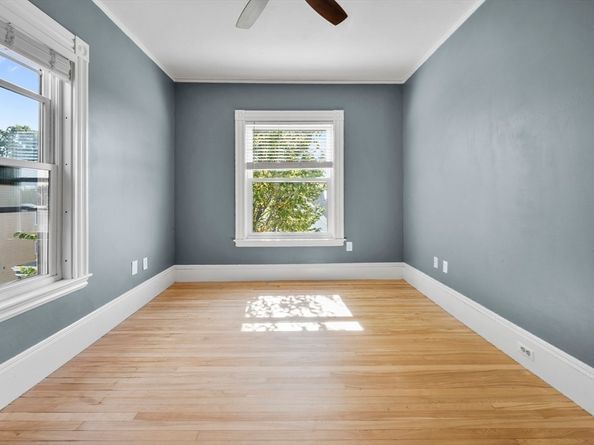 43 Robinson Street 3, Boston MA 02122
