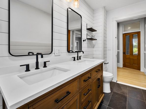 43 Robinson Street 3, Boston MA 02122