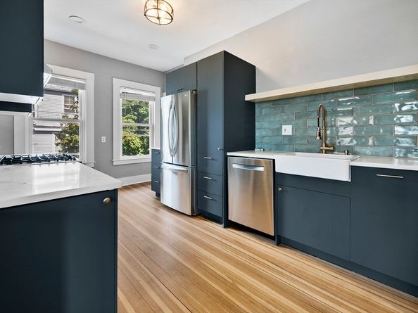 43 Robinson Street 3, Boston MA 02122