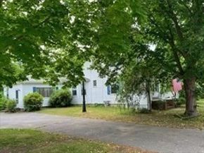 49 Liberty St, Rockland MA 02370