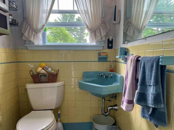 49 Liberty St, Rockland MA 02370