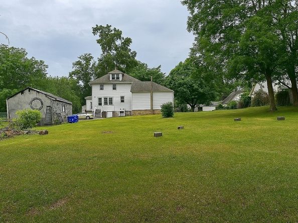 49 Liberty St, Rockland MA 02370