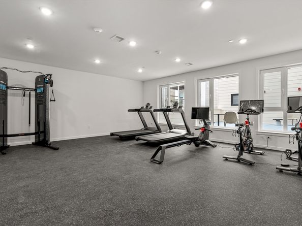 267 Old Colony 411, Boston MA 02127