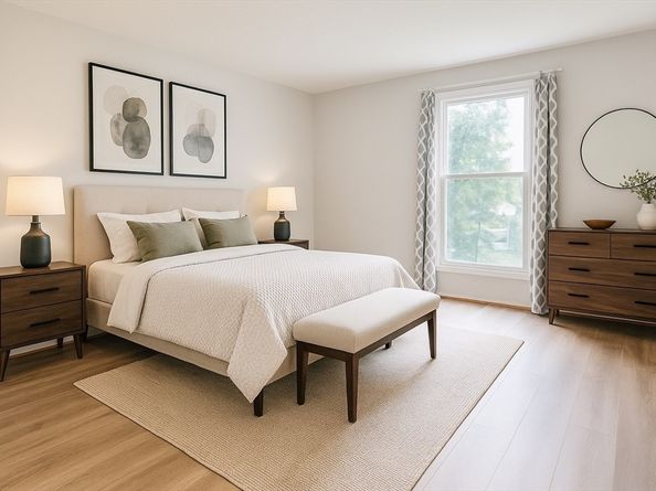 9 Shadowbrook Ln 27, Milford MA 01757