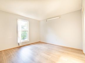 9 Shadowbrook Ln 27, Milford MA 01757