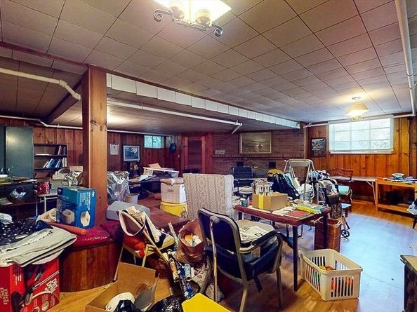 42 Ellis Dr, Worcester MA 01609