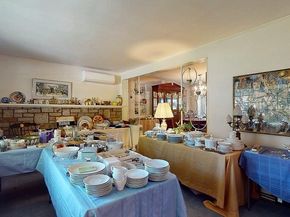42 Ellis Dr, Worcester MA 01609