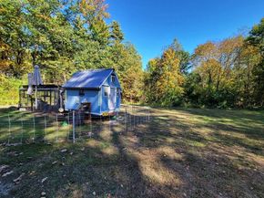 297 Sheldon Rd, Barre MA 01005