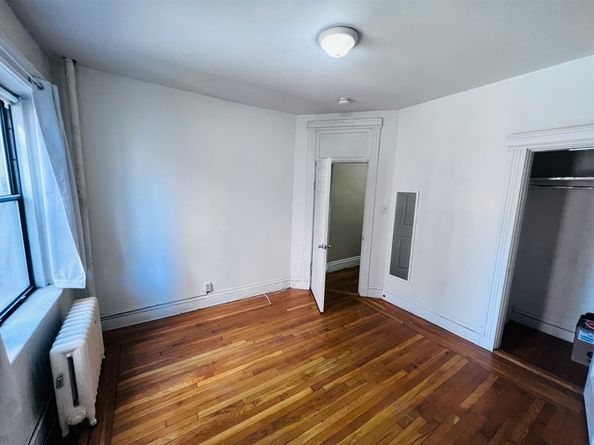 52 Charlesgate East 160, Boston MA 02215