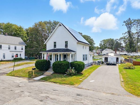 27 Clifton St, Fitchburg MA 01420