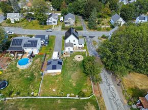 27 Clifton St, Fitchburg MA 01420
