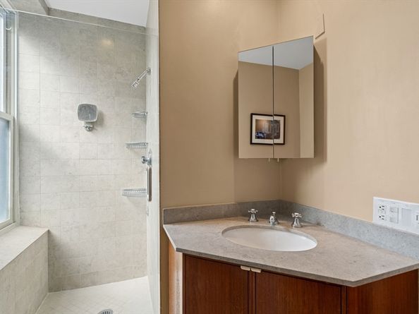 74 Appleton St 5, Boston MA 02116